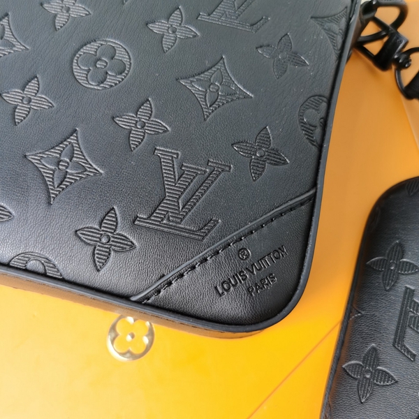 ルイヴィトンバッグ内部構造